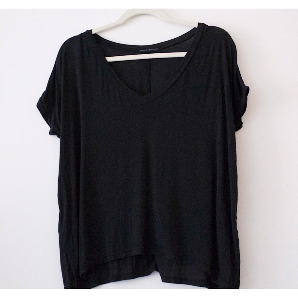 Brandy Melville Flowy V-Neck